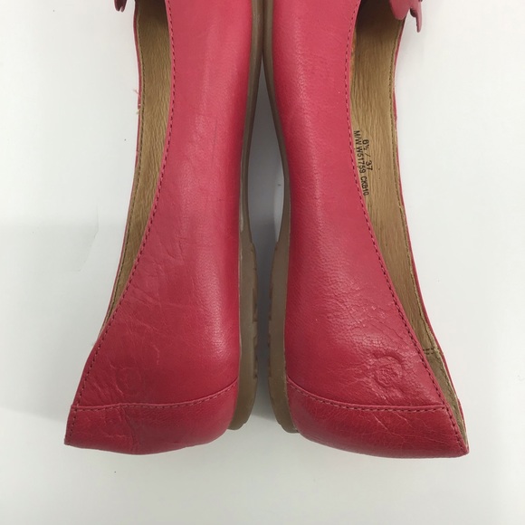 Born Pink Flats with Flower Detail - Picture 7 of 14